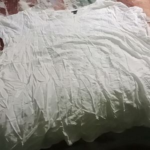 ✨3 For $20✨ Torrid Tee